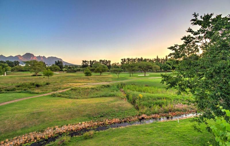 4 Bedroom Property for Sale in Stellenbosch Central Western Cape